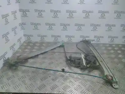 Peça sobressalente para automóvel em segunda mão elevador de vidros dianteira esquerda por citroen c2 x referências oem iam 36821604  
