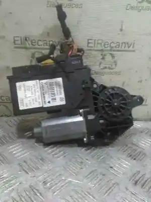 Second-hand car spare part Rear Right Window Motor for AUDI A4 B6 (8E2) 2.0 OEM IAM references 105849204  0130821766