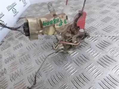 İkinci el araba yedek parçası SOL ÖN KAPI KILIDI için TOYOTA YARIS (NCP1/NLP1/SCP1)  OEM IAM referansları   