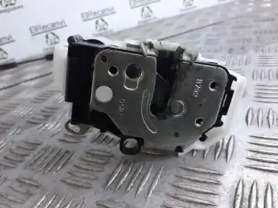 Pièce détachée automobile d'occasion SERRURE DE PORTE AVANT DROITE pour FORD KA+  Références OEM IAM   