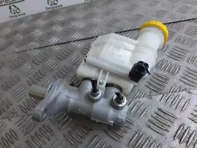 Pezzo di ricambio per auto di seconda mano pompa freni per ford ka+ essential riferimenti oem iam 32069666  