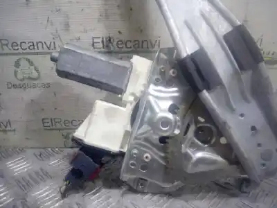 Second-hand car spare part rear right window regulator for toyota corolla (e12) 2.0 d-4d linea sol berlina oem iam references 6983002100