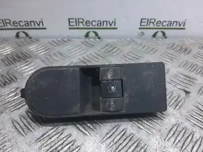 Recambio de automóvil de segunda mano de mando elevalunas delantero derecho para opel astra gtc cosmo referencias oem iam 13228709  