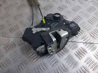 Second-hand car spare part front right door lock for toyota corolla (_e12_) 1.4 d (nde120_) oem iam references   