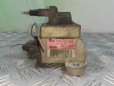 Second-hand car spare part ignition coil for renault 25 (b29) ti oem iam references 7700732263 s100948002a 7700749146