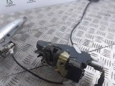 Pezzo di ricambio per auto di seconda mano SERRATURA PORTA ANTERIORE SINISTRA per PEUGEOT 407  Riferimenti OEM IAM 9660698480  