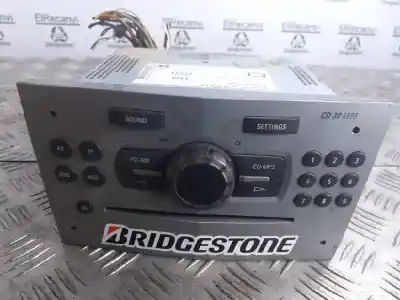 Piesă de schimb auto la mâna a doua sistem audio / cd radio casetofon pentru opel corsa d cosmo referințe oem iam 13357127  497316088