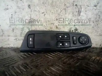 Pezzo di ricambio per auto di seconda mano Interruttore Alzacristalli Anteriore Sinistro per FIAT STILO (192) 1.9 JTD / 1.9 JTD 115 Dynamic 116 CV / 85 KW Riferimenti OEM IAM   