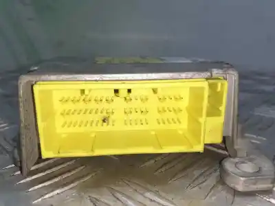 Peça sobressalente para automóvel em segunda mão centralina de airbag por toyota corolla (e12) 2.0 d-4d sol sedán referências oem iam 8917002370  211082101