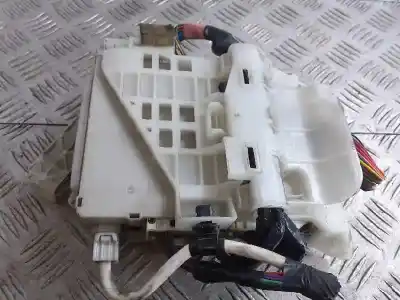 Автозапчастина б/у електронний модуль для toyota prius (nhw30) plug-in hybrid advance посилання на oem iam 8922147290 8273047510 2380003082