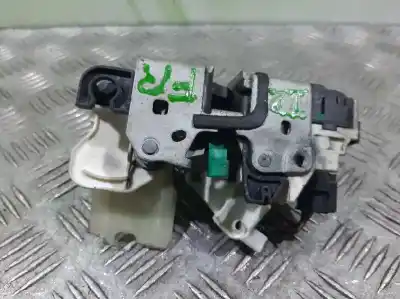 Автозапчасти б/у замок левой передней двери за dodge caliber (pm) 2.0 se ссылки oem iam p04589417aga  