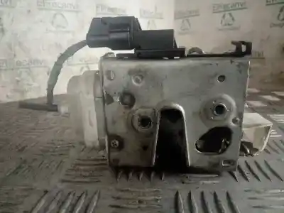 Pezzo di ricambio per auto di seconda mano serratura porta anteriore destra per audi a3 (8l) 1.9 tdi riferimenti oem iam   