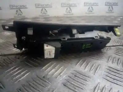 Second-hand car spare part left front power window switch for toyota corolla (e12) 2.0 d-4d linea luna berlina oem iam references 37073b314b03 54035084 8480200251b0