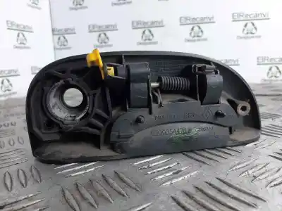 Автозапчасти б/у левая передняя наружная ручка за RENAULT KANGOO (F/KC0) Authentique ссылки OEM IAM 7700354478  