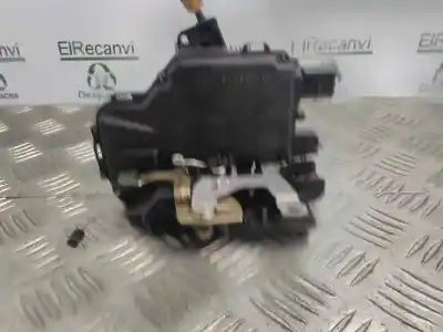 Автозапчасти б/у замок задней правой двери за VOLKSWAGEN PASSAT B5 VARIANT (3B5) 1.9 TDI ссылки OEM IAM   