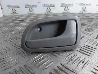 Peça sobressalente para automóvel em segunda mão puxador interior traseiro direito por kia picanto 1.1 crdi ex referências oem iam 8262007000  
