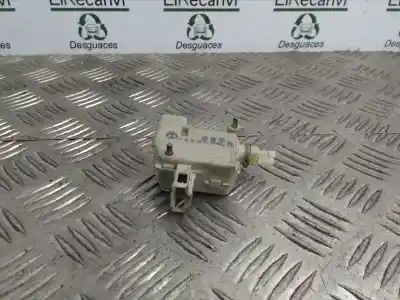 Автозапчастина б/у централізований двигун зкриття ворот для SEAT LEON (1M1) Signo Посилання на OEM IAM 1M6862159  