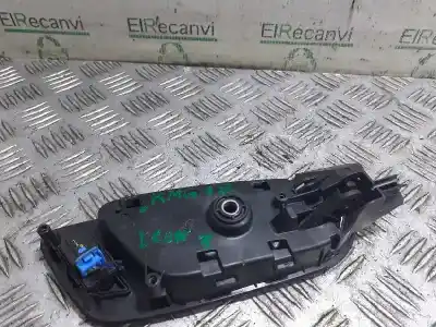 Second-hand car spare part interior left front handle for seat leon (5f1) fr oem iam references 5f1837113a  