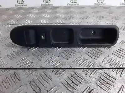 Pièce détachée automobile d'occasion Commande De Lève Vitre Avant Droit pour PEUGEOT 307 BREAK / SW (S1) BREAK XS Références OEM IAM 96351625XT  1 BOTON Pièce détachée automobile d'occasion Commande De Lève Vitre Avant Droit pour PEUGEOT 307 BREAK / SW (S1) BREAK XS Références OEM IAM 96351625XT  1 BOTON