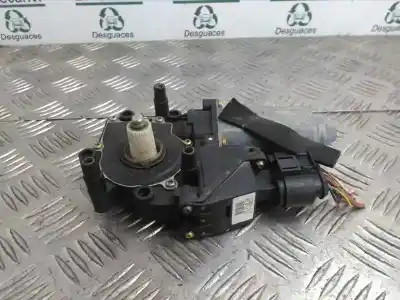 Pezzo di ricambio per auto di seconda mano Motore Alzacristalli Anteriore Destro per AUDI A8 (D2) 3.7 V8 40V Riferimenti OEM IAM   