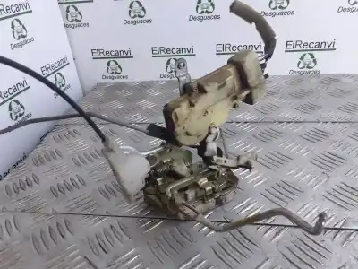 Автозапчасти б/у замок передней правой двери за TOYOTA YARIS (NCP1/NLP1/SCP1) 1.0 Linea Luna ссылки OEM IAM   