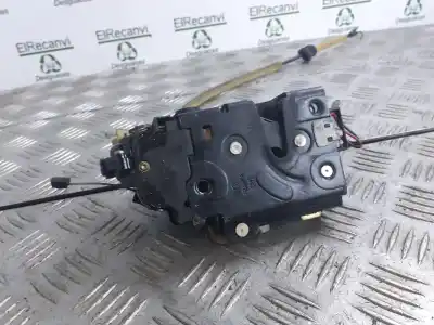 Автозапчастина б/у замок дверей заднього лівого для seat toledo (1m2) select посилання на oem iam 3b4839015a   Автозапчастина б/у замок дверей заднього лівого для seat toledo (1m2) select посилання на oem iam 3b4839015a