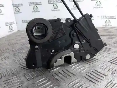 Pièce détachée automobile d'occasion serrure de porte avant gauche pour toyota yaris (_p9_) 1.33 vvt-i (nsp90_) références oem iam   