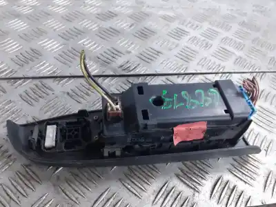 Recambio de automóvil de segunda mano de mando elevalunas delantero izquierdo para honda accord berlina (cg7-9/ch1-7) 1.8i es (5 asientos) (ch8) referencias oem iam 9812u  