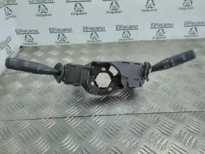 Pièce détachée automobile d'occasion Commutateur Multifonctions pour PEUGEOT PARTNER (S1) 1.9 Diesel Références OEM IAM 61557114  
