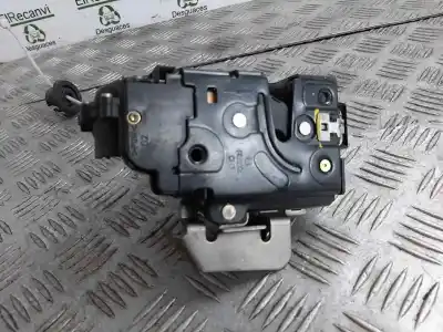 Автозапчасти б/у замок левой передней двери за audi a4 b6 (8e2) 1.9 tdi ссылки oem iam 4b1837015g  