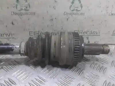 Peça sobressalente para automóvel em segunda mão Transmissão Traseira Direita por BMW SERIE 1 BERLINA (E81/E87) 116i Referências OEM IAM 7523960  