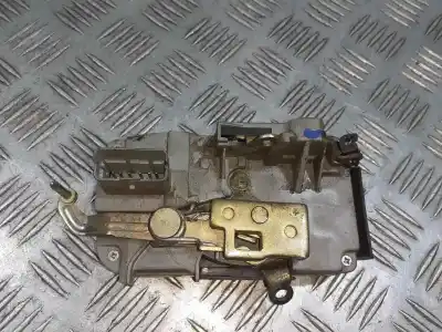 Second-hand car spare part front right door lock for citroen c8 2.0 hdi sx oem iam references   