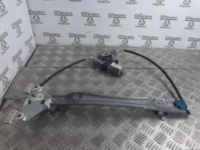 Second-hand car spare part passenger side right window regulator for renault twingo authentique oem iam references 400956c  2 pins