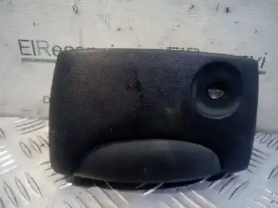 Автозапчастина б/у завнішня ручка задня ліва для RENAULT KANGOO (F/KC0) ALIZE 75 CV / 55 KW Посилання на OEM IAM   