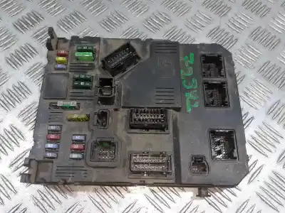 Second-hand car spare part fuse box unit for peugeot 407 sport oem iam references 96557083  