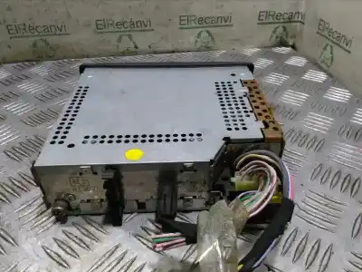 Tweedehands auto-onderdeel AUDIOSYSTEEM / RADIO-CD voor RENAULT CLIO II FASE I (B/CBO)  OEM IAM-referenties 8200029539  