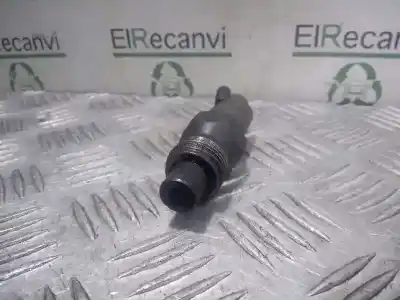 Pezzo di ricambio per auto di seconda mano Iniettore per RENAULT CLIO II FASE I (B/CBO) 1.9 D 64 CV / 47 KW Riferimenti OEM IAM LCR6735406H  