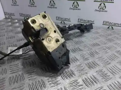 Автозапчастина б/у замок передніх дверей лівий для renault megane ii familiar authentique confort посилання на oem iam 8200388961  