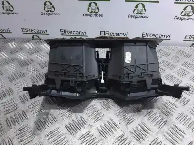 Pièce détachée automobile d'occasion grille d'aération pour renault megane ii familiar authentique confort références oem iam a1026774  
