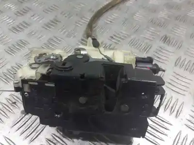 Автозапчастина б/у  для SEAT LEON (1M1)  Посилання на OEM IAM 3B4839015AL  