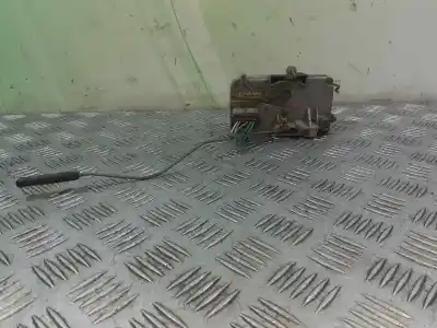 Pièce détachée automobile d'occasion serrure de porte avant gauche pour peugeot expert kombi confort acristaldo (5 asientos) références oem iam 