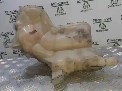 Pièce détachée automobile d'occasion VASE D'EXPANSION DE LIQUIDE DE REFROIDISSEMENT pour AUDI A8 (4E2)  Références OEM IAM 4E0121403M  