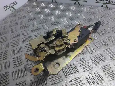 Second-hand car spare part front right door lock for smart micro compact . oem iam references   