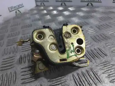 Peça sobressalente para automóvel em segunda mão fechadura da porta dianteira esquerda por opel astra f berlina básico referências oem iam 