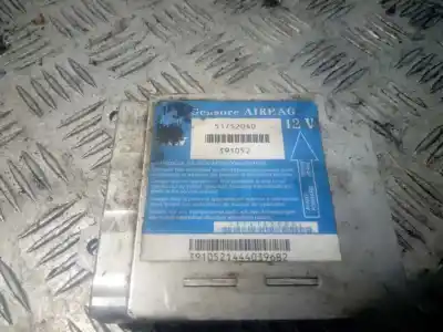 Pezzo di ricambio per auto di seconda mano centralina airbag per fiat idea (135) 1.4 riferimenti oem iam 51752040  