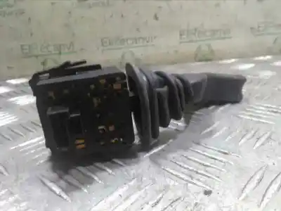 Peça sobressalente para automóvel em segunda mão Comutador De Piscas  por OPEL COMBO Familiar Referências OEM IAM 09185413  