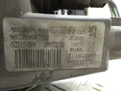 Pièce détachée automobile d'occasion feu droit pour peugeot 206 cc cc références oem iam   