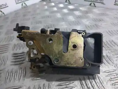 Second-hand car spare part rear right door lock for daewoo tacuma cdx-plus oem iam references   