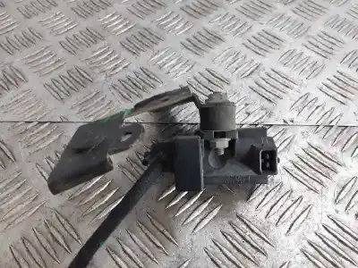 Second-hand car spare part Additional Air Valve for BMW X3 (E83) 3.0d OEM IAM references 72279600  2247906