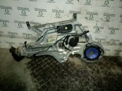 Peça sobressalente para automóvel em segunda mão elevador de vidros dianteira esquerda por kia cerato 2.0 ex crdi familiar referências oem iam 824702f020